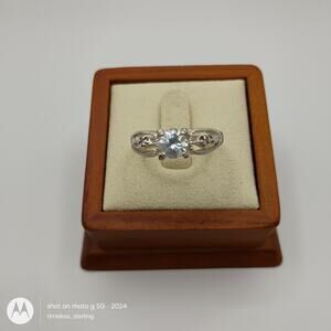 VTG Avon Sterling Silver and CZ Ring Size 8.75